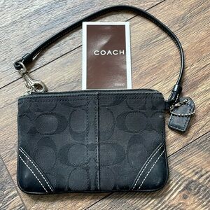 Used Coach Wristlet